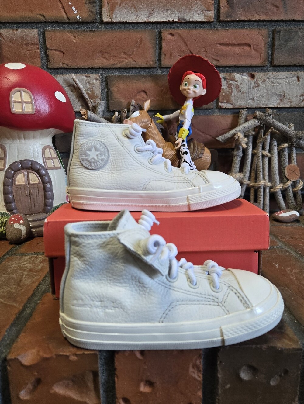 Converse Chuck 70 Taylor Easy On Leather Hi Top Vintage 'White'